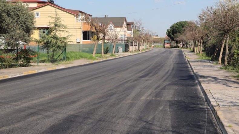 Tütünçiftlik’i Derince’ye bağlayan cadde yenilendi