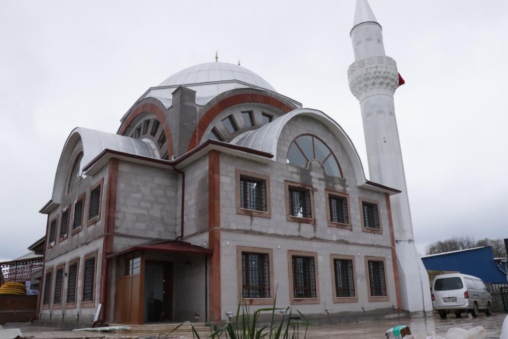 Yapımını İzmit Belediyesi üstlendi; Tepebaşı Camii ‘nde sona gelindi