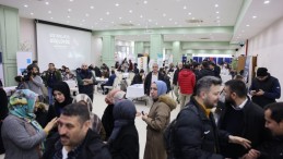 Binlerce kişi iş sahibi oldu; İş arayanlar ve işverenler fuarda buluştu