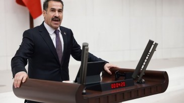 Türkkan’ın cami iddiası yalan çıktı; Ruhsat ve belgelerle açıkladı