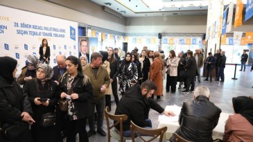 Ak Parti’de 151 aday AFAD’a toplam 3 buçuk milyon bağış yaptılar