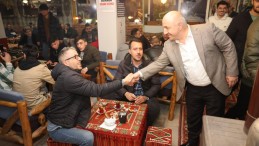 Başkan Bıyık Ramazan’da mahalle mahalle geziyor