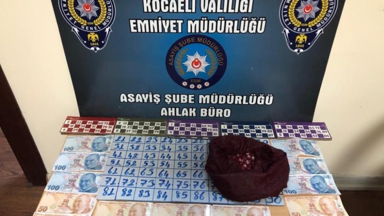 Kocaeli Polisinden kumar oynayanlara baskın