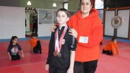 3 yaşından beri jimnastik yapıyor: Hayali dünya derecesi yapmak