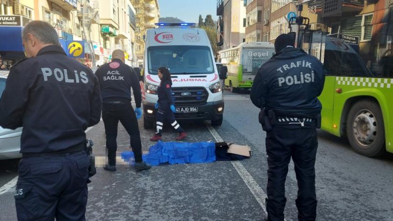 Halk otobüsünün çarptığı çocuk hayatını kaybetti