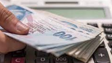Emekliye müjde! En düşük maaş 7500 TL. oldu