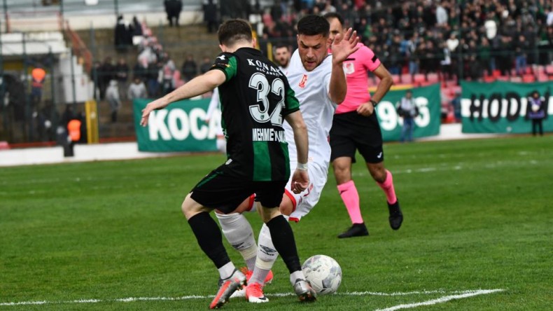Kocaelispor Balıkesirspor’u dağıttı; 6 golle 3 puanı aldı