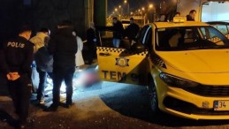 Ticari takside silahla vurulmuş halde bulundu