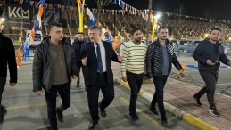 AK Gençler Kocaeli’yi gelin gibi süsledi