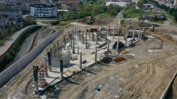 Gölcük’e bir hizmet daha; Otobüs Terminalinde hummalı çalışma