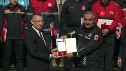 Kocaeli İtfaiyesi’ne Devlet Üstün Fedakârlık Madalyası