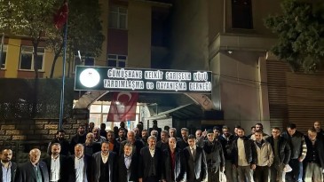 Mehmet Akif Yılmaz, Dilovası’nda vatandaşlarla buluştu