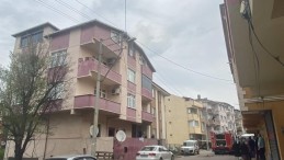 4 katlı binada baca alev aldı