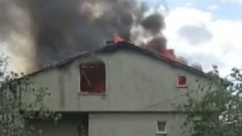 Çatı katı alev alev yandı: 30 bin TL’lik birikimi kül oldu