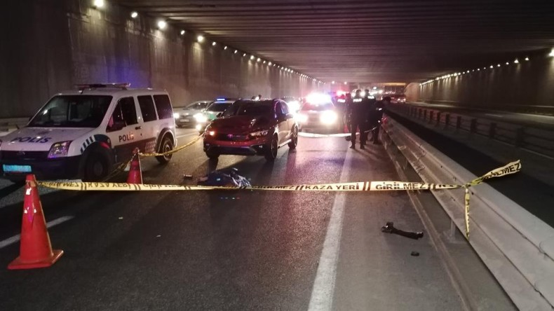 Tünelde şok kaza: Aracın çarptığı yaya hayatını kaybetti