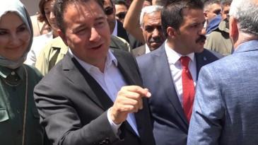 Babacan Kocaeli’ye geliyor