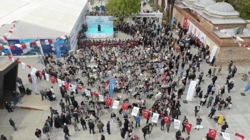 Kitap fuarı başlıyor, İlber Oltaylı geliyor