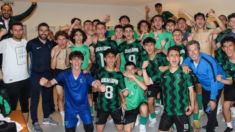 Kocaelispor’un U17 takımından 8 futbolcu zehirlendi