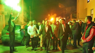 “Haç ile hilalin kavgasına millet olarak şahitlik ediyoruz”