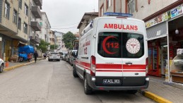 Bebeği karnında ölen kadın, babasının evinde ölü bulundu