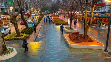 Cumhuriyet Bulvarı Yapı Dergisi’nde