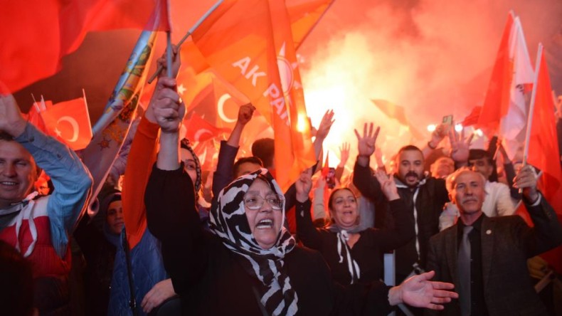 Recep Tayyip Erdoğan’ın zaferi; Vatandaşlar sokağa akın etti