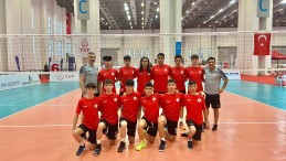 Körfez Gençlerbirliği küçük erkekler voleybol takımı Türkiye Şampiyonası’nda