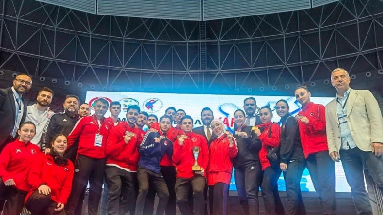 Kağıtsporlu Gülsen, Akdeniz Karate Şampiyonu oldu