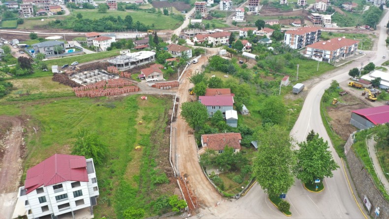 Başiskele’ye Yepyeni Yollar Kazandırılıyor