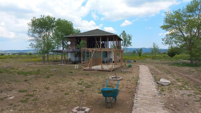 İzmit’te olay; Evinin önünde vuruldu