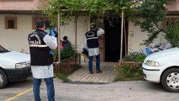 Yaşlı adam evinde ölü bulundu