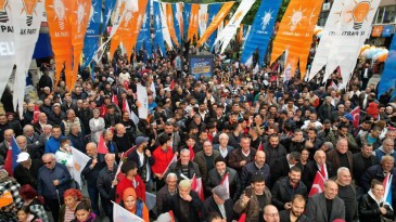 İzmit Yürüyüş Yolu’nda gövde gösterisi