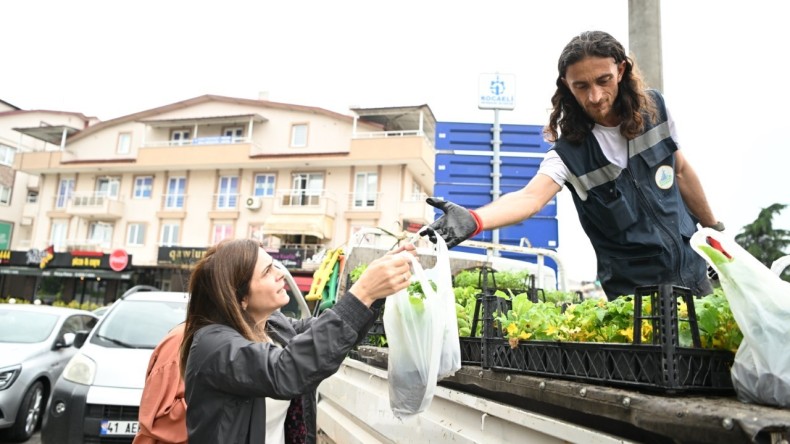 Kartepelilere ücretsiz fide desteği