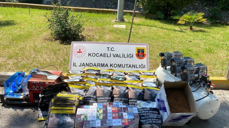 Kocaeli’de operasyon: Binlerce bandrolsüz makaron ele geçirildi
