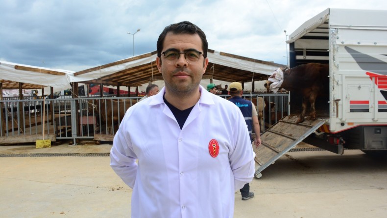 Kurban Kesecekler Dikkat