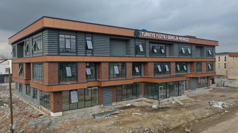 Başiskele’de 5 projenin çalışmaları süratle sürüyor