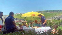 Bahçede bayram kahvaltısı yaparken dehşeti yaşadılar