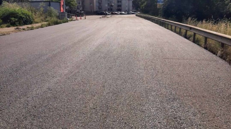 Alikahya’da İki Önemli Güzergâh Asfaltlandı