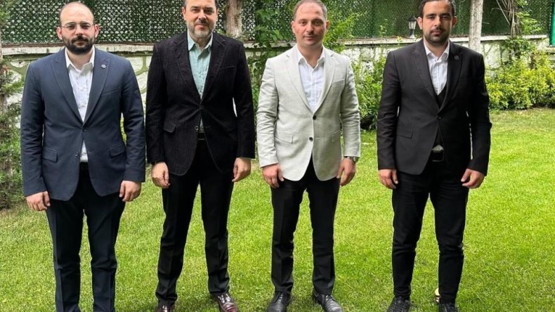 Hüseyin Ayaz, Büyük Birlik Partisi heyetini evinde ağırladı