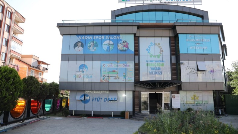 Başkan Hürriyet Kuruçeşme Yaşam Merkezini Bölgenin Girişimci Kadınlarına Tanıttı