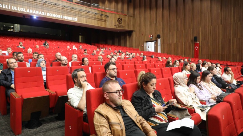 Büyükşehir’den Şef Ve Amirlere Hizmet İçi Eğitim