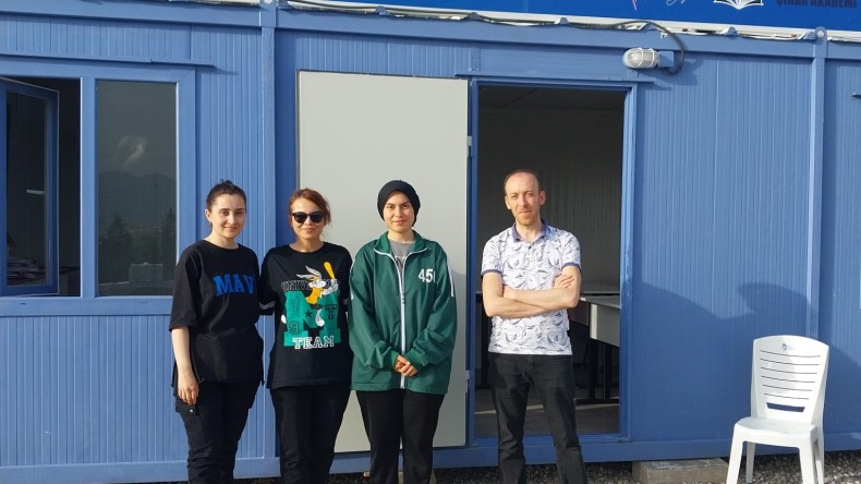 Çınar Akademi Eğitmenlerinden Afetzede Gençlere YKS Öncesi Son Ders