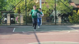 Doktorlar ‘Yürüyemez’ demişti, şimdilerde atletizm branşında ter döküyor