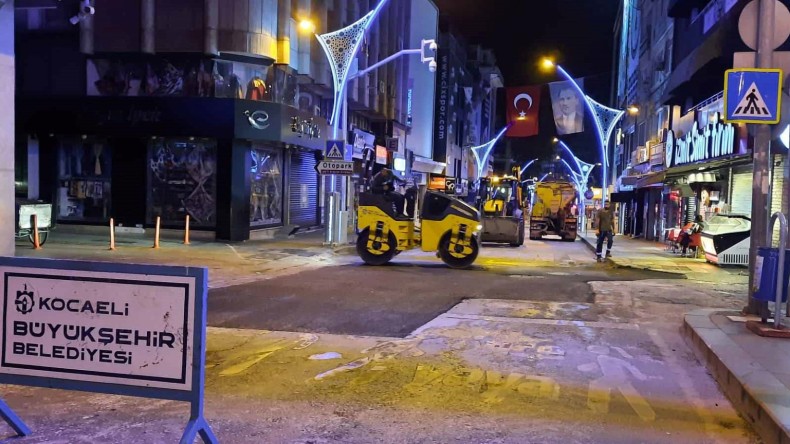 İzmit Alemdar Caddesi Asfaltlandı