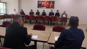 İzmit Belediyesi İstihdam Birimi iş arayan vatandaşlara destek olmayı sürdürüyor