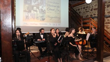 İzmit Belediyesi Usta Şairleri Unutulmaz Programda Eserleriyle Andı