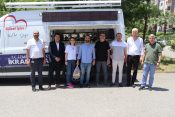 İzmit Belediyesi yöneticileri, Yuvam Akarca Pazar esnafı ile buluştu