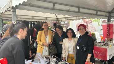 İzmit Belediyesinden Kuruçeşmeli kadınlara destek