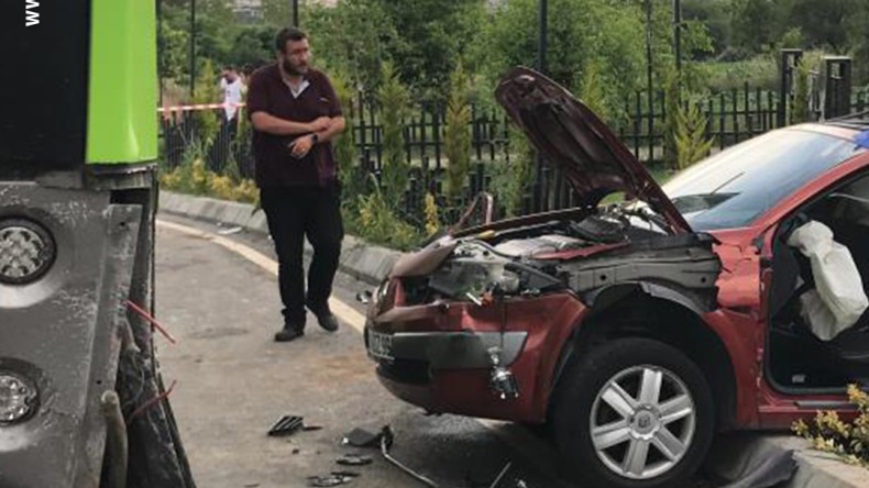 İzmit’te feci kaza; Aynı aileden 3 kişi hayatını kaybetti