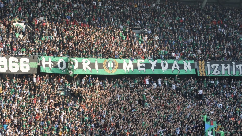 Kocaelispor Yönetimi’ne hem tebrik, hem uyarı